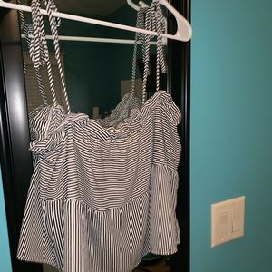 L.A. Hearts string cropped flowy tank top